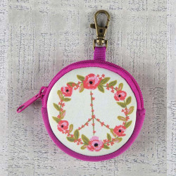 Natural Life BAG235 Ear Bud Pouch πορτοφόλι-μπρελόκ Peace